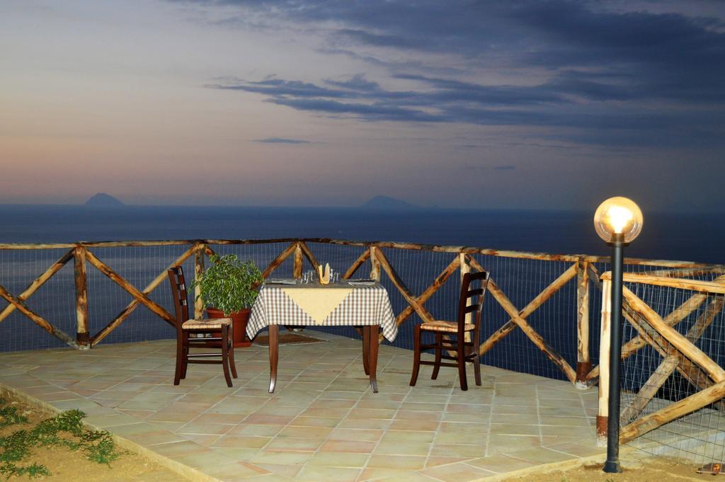 Вілла Agriturismo Pattina Pettineo Екстер'єр фото